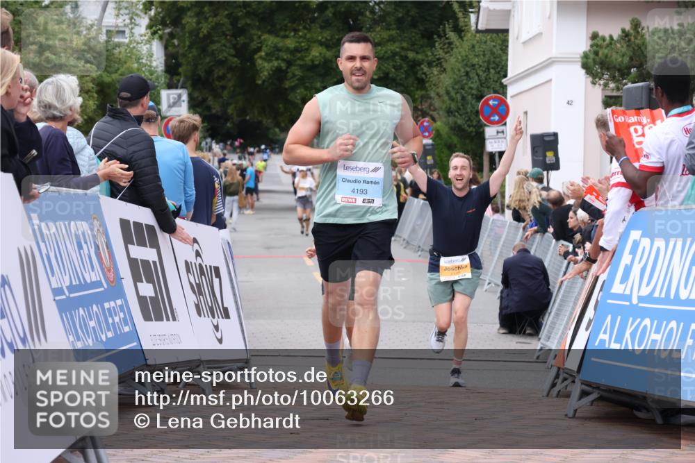 30.08.2026 - Blankeneser Heldenlauf Lena Gebhardt http://msf.ph/oto/10063266 30.08.2026 12:37:15 Ziel 4193 meine-sportfotos.de