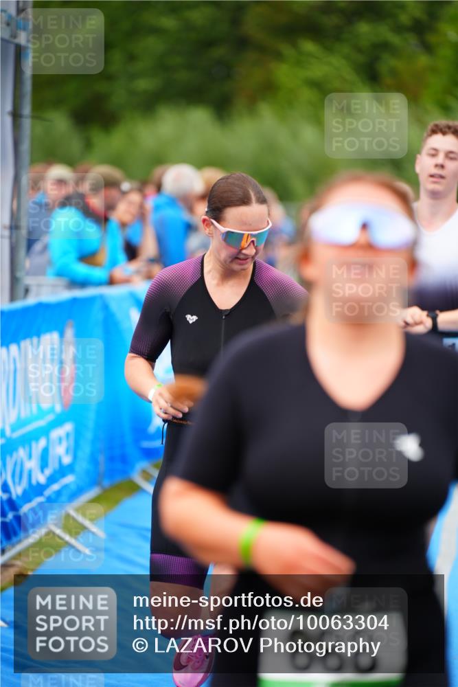 30.08.2026 - Elbe Triathlon Hamburg LAZAROV Photography http://msf.ph/oto/10063304 30.08.2026 11:54:30 Ziel 888, 1350, 1378, 1387 meine-sportfotos.de