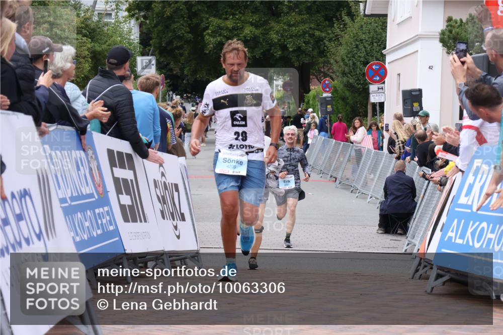 30.08.2026 - Blankeneser Heldenlauf Lena Gebhardt http://msf.ph/oto/10063306 30.08.2026 12:37:34 Ziel 4239 meine-sportfotos.de