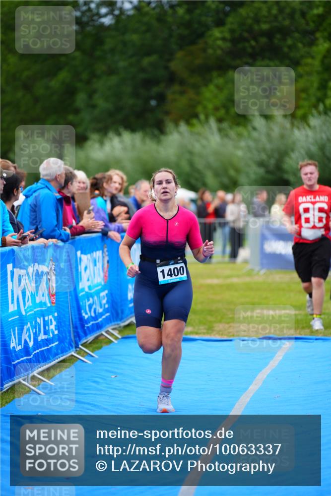 30.08.2026 - Elbe Triathlon Hamburg LAZAROV Photography http://msf.ph/oto/10063337 30.08.2026 11:54:46 Ziel 479, 1400 meine-sportfotos.de