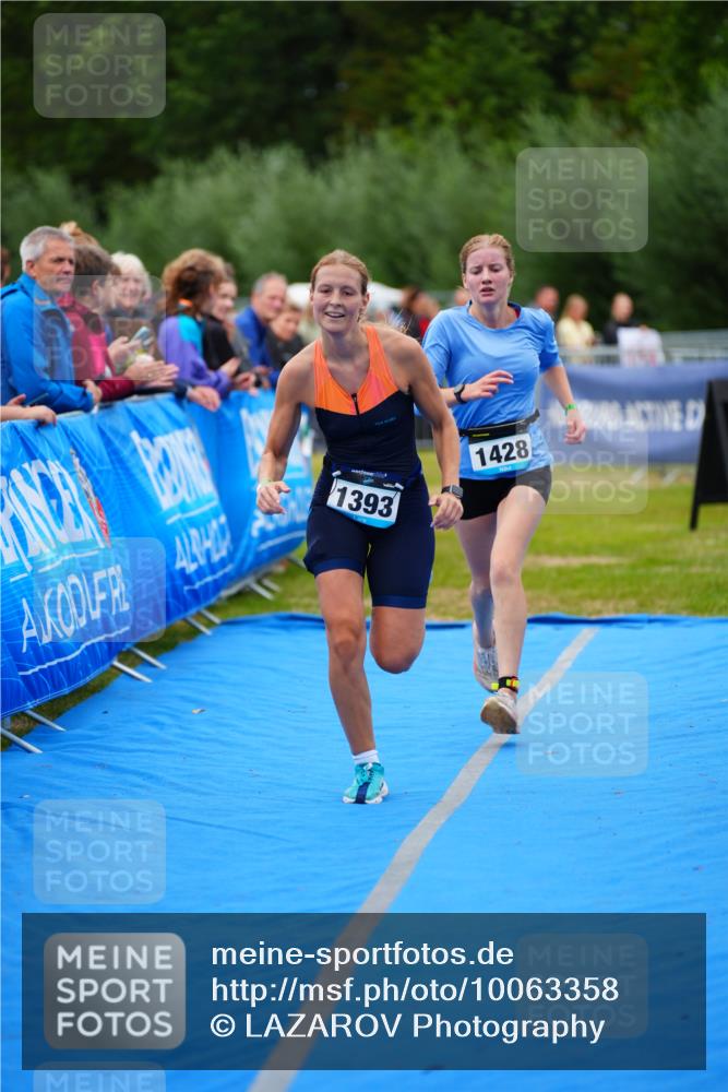 30.08.2026 - Elbe Triathlon Hamburg LAZAROV Photography http://msf.ph/oto/10063358 30.08.2026 11:54:56 Ziel 1393, 1428 meine-sportfotos.de