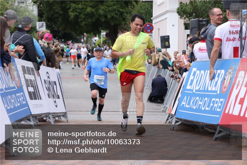 30.08.2026 - Blankeneser Heldenlauf Lena Gebhardt http://msf.ph/oto/10063373 30.08.2026 12:38:01 Ziel 4406 meine-sportfotos.de