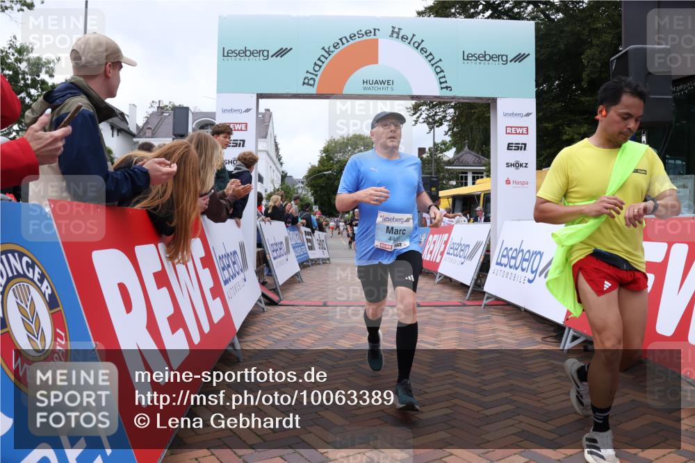 30.08.2026 - Blankeneser Heldenlauf Lena Gebhardt http://msf.ph/oto/10063389 30.08.2026 12:38:05 Ziel 4406, 4474 meine-sportfotos.de
