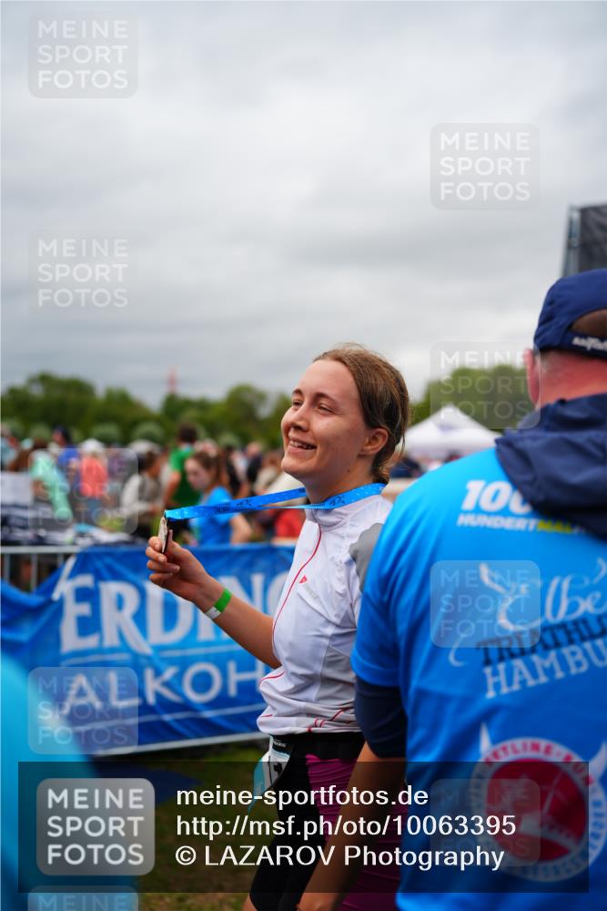 30.08.2026 - Elbe Triathlon Hamburg LAZAROV Photography http://msf.ph/oto/10063395 30.08.2026 11:55:25 Ziel  meine-sportfotos.de