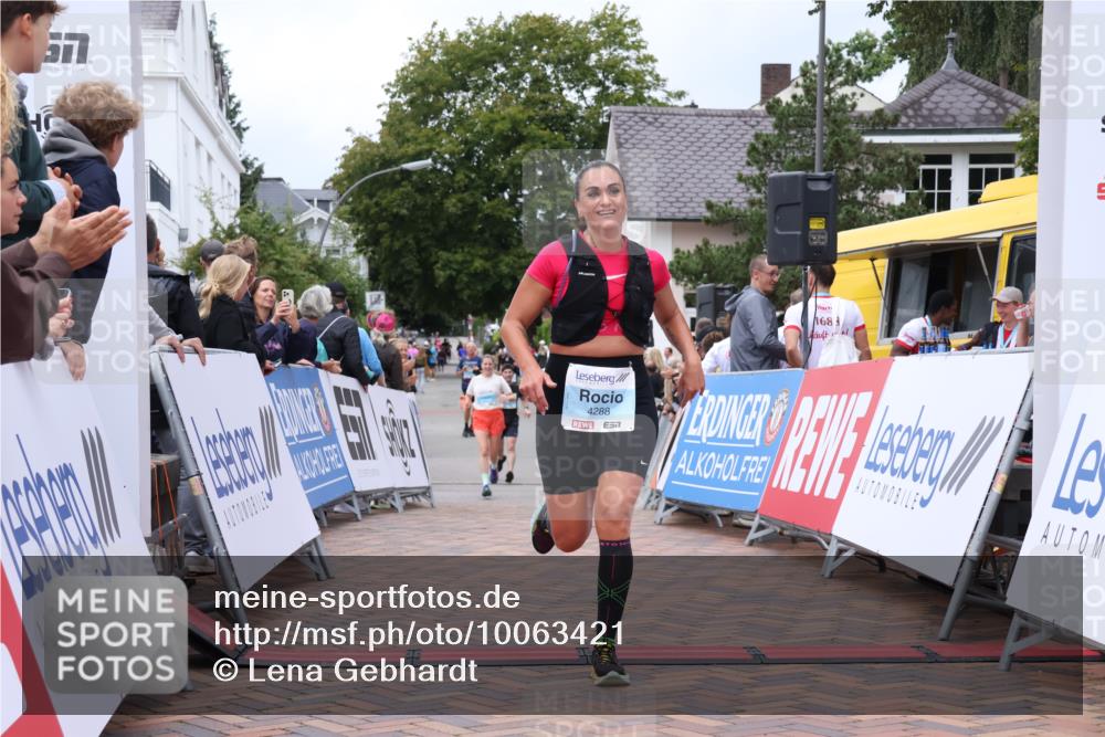 30.08.2026 - Blankeneser Heldenlauf Lena Gebhardt http://msf.ph/oto/10063421 30.08.2026 12:38:13 Ziel 4288, 4474 meine-sportfotos.de