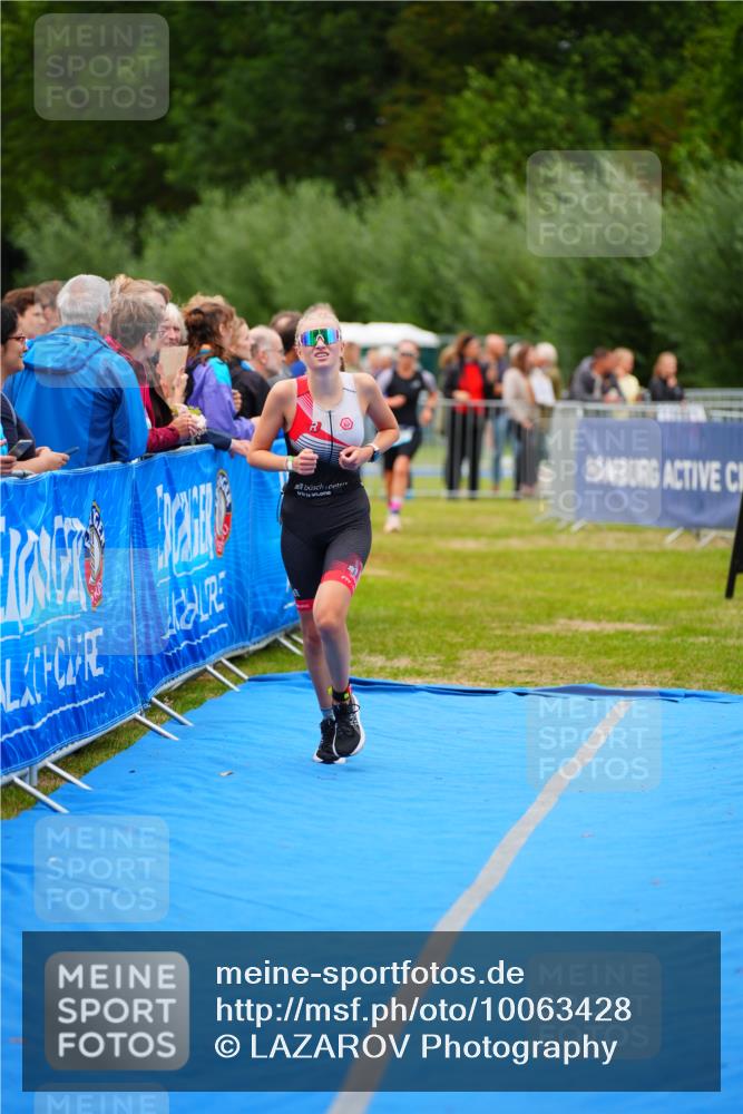 30.08.2026 - Elbe Triathlon Hamburg LAZAROV Photography http://msf.ph/oto/10063428 30.08.2026 11:55:48 Ziel 1423, 1507 meine-sportfotos.de