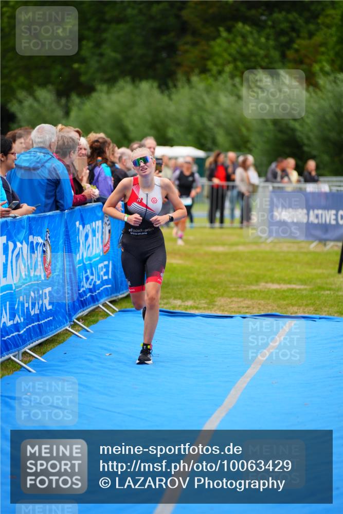 30.08.2026 - Elbe Triathlon Hamburg LAZAROV Photography http://msf.ph/oto/10063429 30.08.2026 11:55:48 Ziel 1423, 1507 meine-sportfotos.de