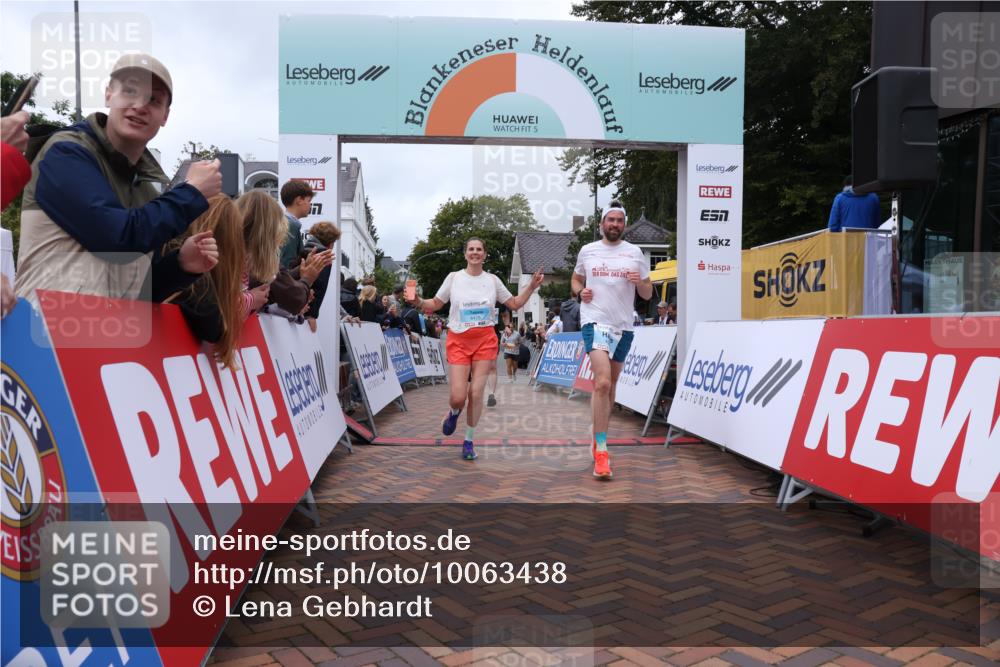 30.08.2026 - Blankeneser Heldenlauf Lena Gebhardt http://msf.ph/oto/10063438 30.08.2026 12:38:18 Ziel 4028, 4235, 4288, 4475 meine-sportfotos.de