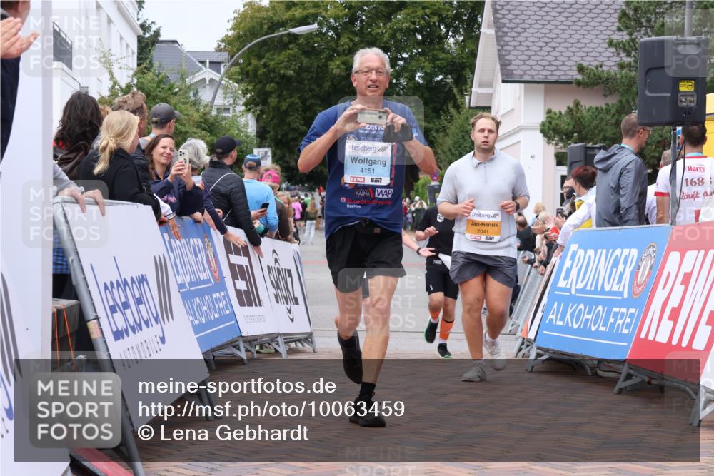 30.08.2026 - Blankeneser Heldenlauf Lena Gebhardt http://msf.ph/oto/10063459 30.08.2026 12:38:22 Ziel 2041, 4028, 4151, 4235, 4265, 4447, 4475 meine-sportfotos.de
