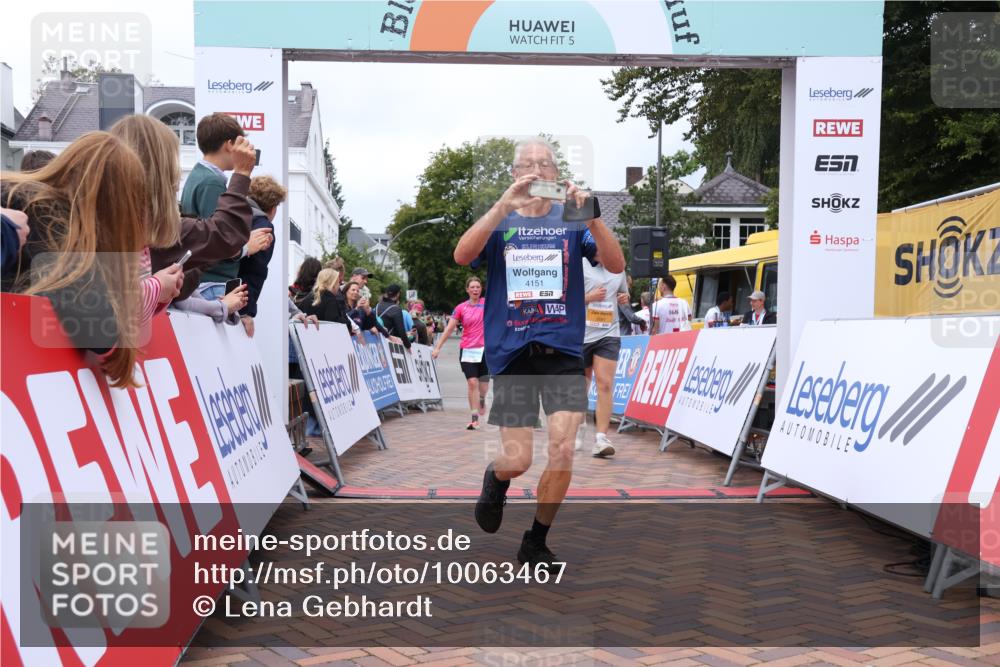 30.08.2026 - Blankeneser Heldenlauf Lena Gebhardt http://msf.ph/oto/10063467 30.08.2026 12:38:24 Ziel 2041, 4028, 4151, 4235, 4265, 4447, 4475 meine-sportfotos.de