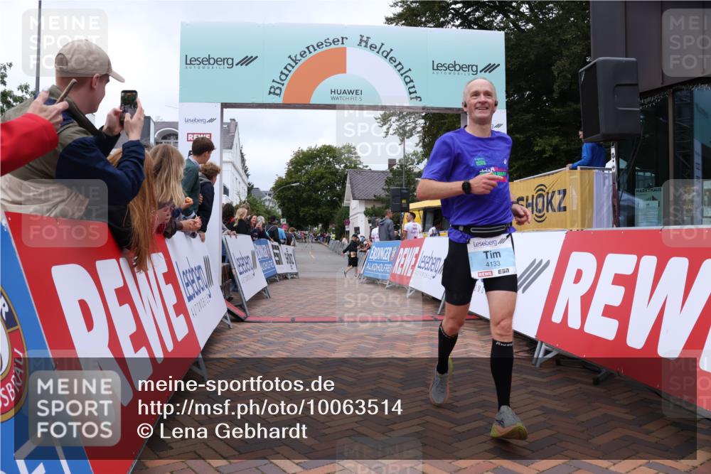 30.08.2026 - Blankeneser Heldenlauf Lena Gebhardt http://msf.ph/oto/10063514 30.08.2026 12:38:31 Ziel 2041, 4133, 4151, 4265, 4447 meine-sportfotos.de