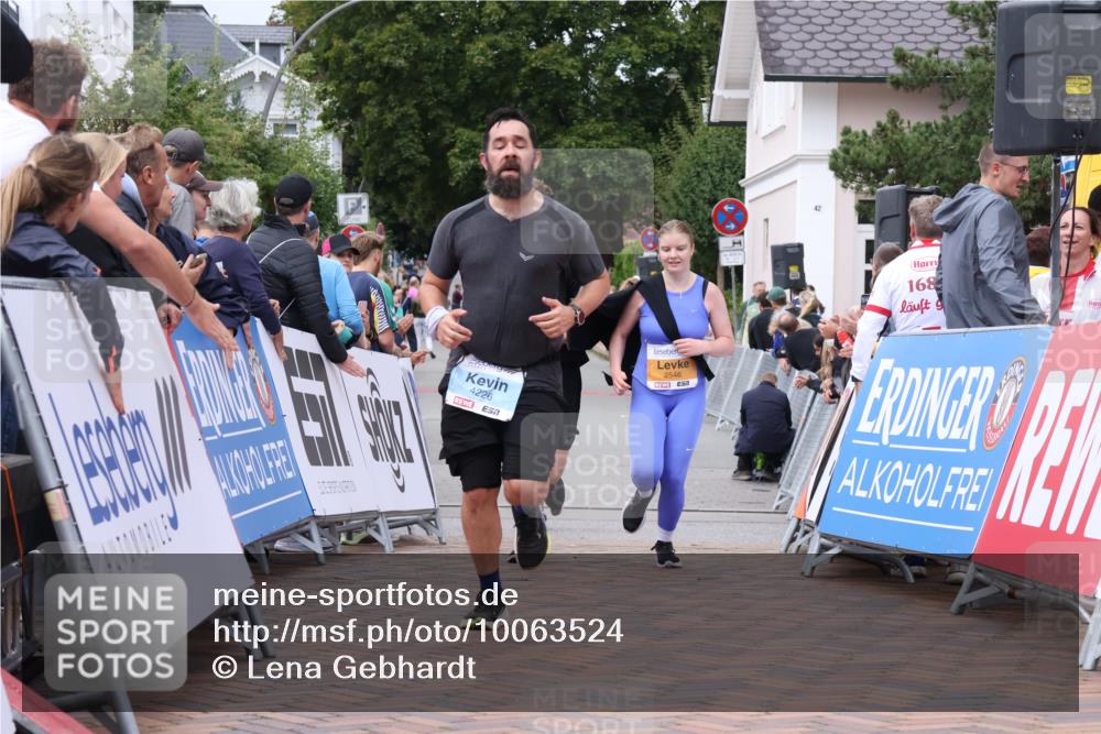 30.08.2026 - Blankeneser Heldenlauf Lena Gebhardt http://msf.ph/oto/10063524 30.08.2026 12:38:52 Ziel 2399, 2546, 4226 meine-sportfotos.de