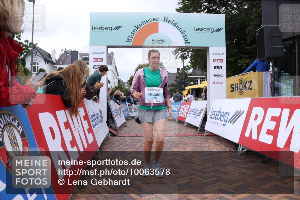 30.08.2026 - Blankeneser Heldenlauf Lena Gebhardt http://msf.ph/oto/10063578 30.08.2026 12:39:09 Ziel 2651, 4234 meine-sportfotos.de