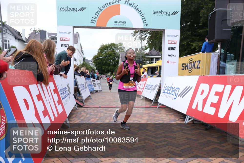 30.08.2026 - Blankeneser Heldenlauf Lena Gebhardt http://msf.ph/oto/10063594 30.08.2026 12:39:14 Ziel 2651, 2826, 4234 meine-sportfotos.de