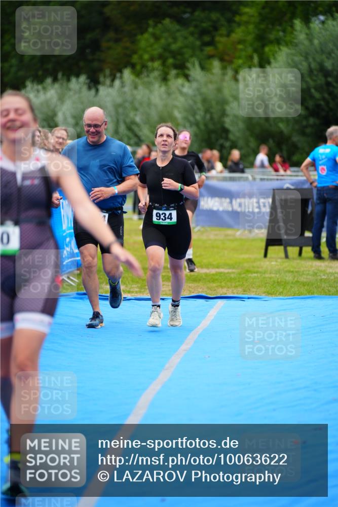 30.08.2026 - Elbe Triathlon Hamburg LAZAROV Photography http://msf.ph/oto/10063622 30.08.2026 11:57:46 Ziel 860, 934, 1304, 1410, 1457 meine-sportfotos.de