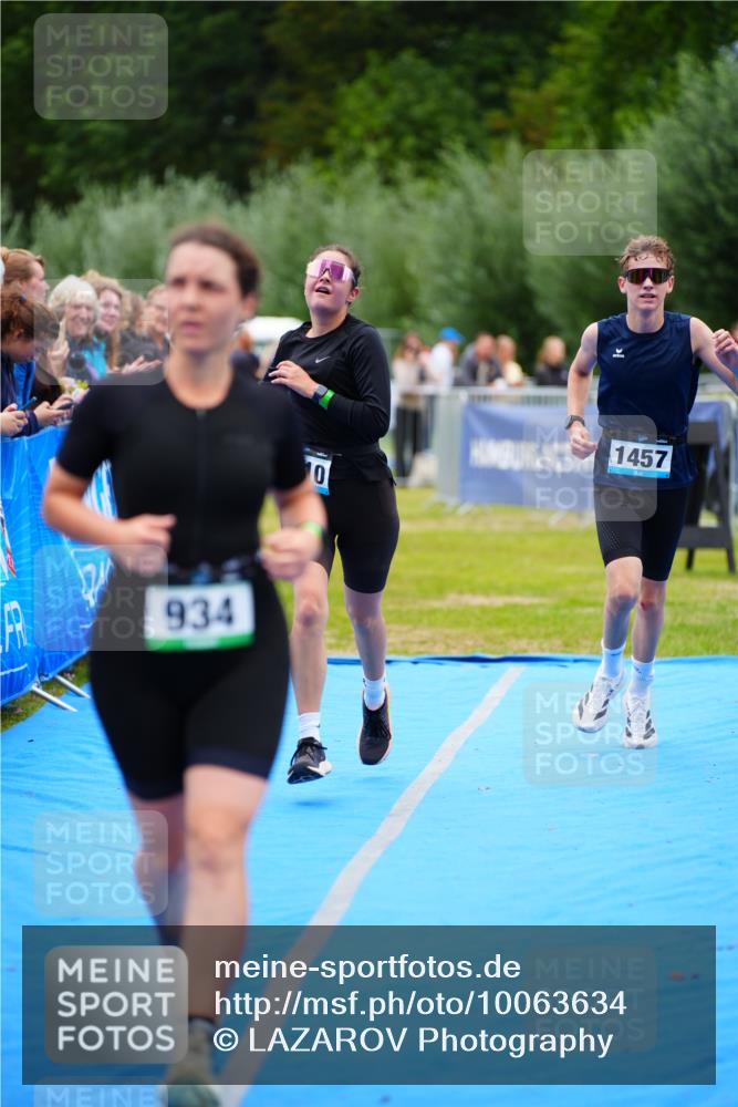30.08.2026 - Elbe Triathlon Hamburg LAZAROV Photography http://msf.ph/oto/10063634 30.08.2026 11:57:49 Ziel 510, 934, 1304, 1410, 1457 meine-sportfotos.de