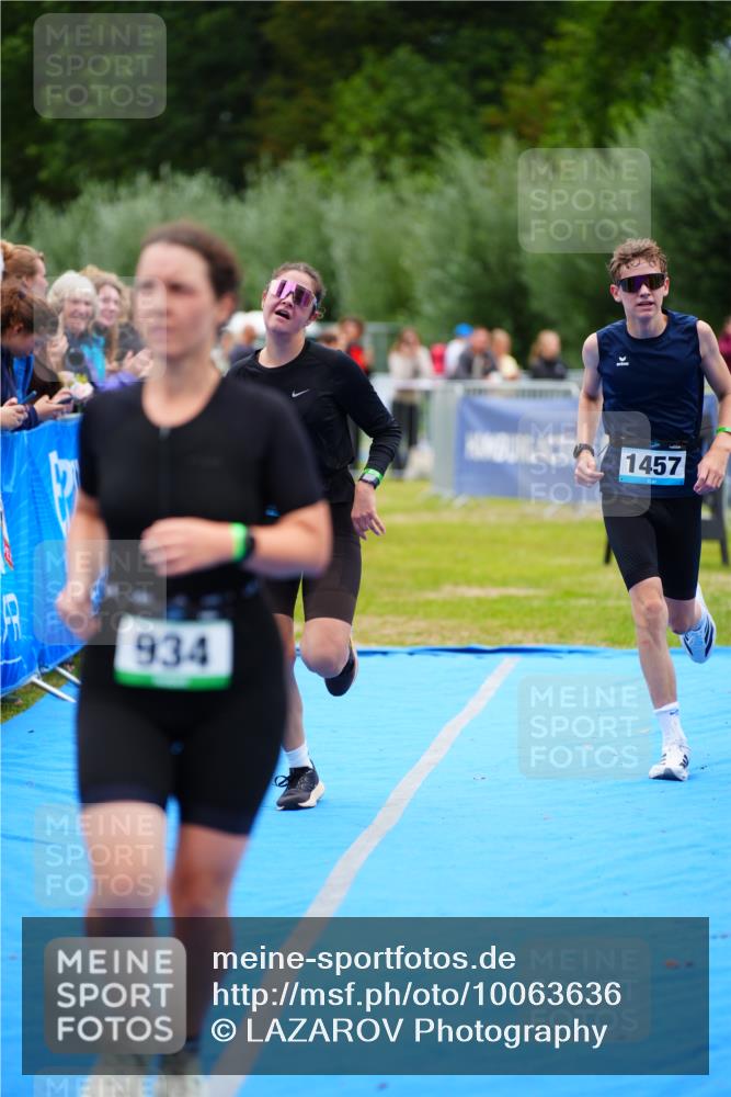 30.08.2026 - Elbe Triathlon Hamburg LAZAROV Photography http://msf.ph/oto/10063636 30.08.2026 11:57:49 Ziel 510, 934, 1304, 1410, 1457 meine-sportfotos.de