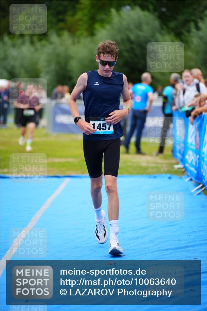 30.08.2026 - Elbe Triathlon Hamburg LAZAROV Photography http://msf.ph/oto/10063640 30.08.2026 11:57:50 Ziel 510, 934, 1304, 1410, 1457 meine-sportfotos.de
