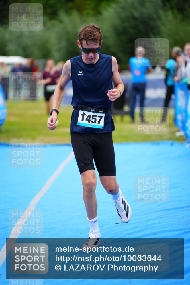 30.08.2026 - Elbe Triathlon Hamburg LAZAROV Photography http://msf.ph/oto/10063644 30.08.2026 11:57:50 Ziel 510, 934, 1304, 1410, 1457 meine-sportfotos.de