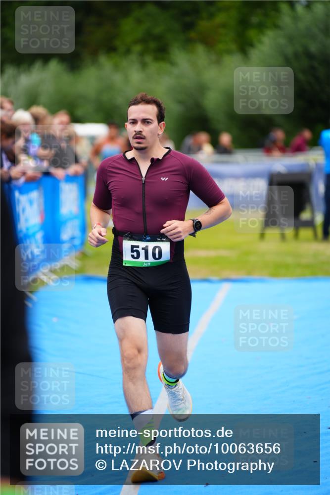 30.08.2026 - Elbe Triathlon Hamburg LAZAROV Photography http://msf.ph/oto/10063656 30.08.2026 11:57:57 Ziel 510, 1443 meine-sportfotos.de