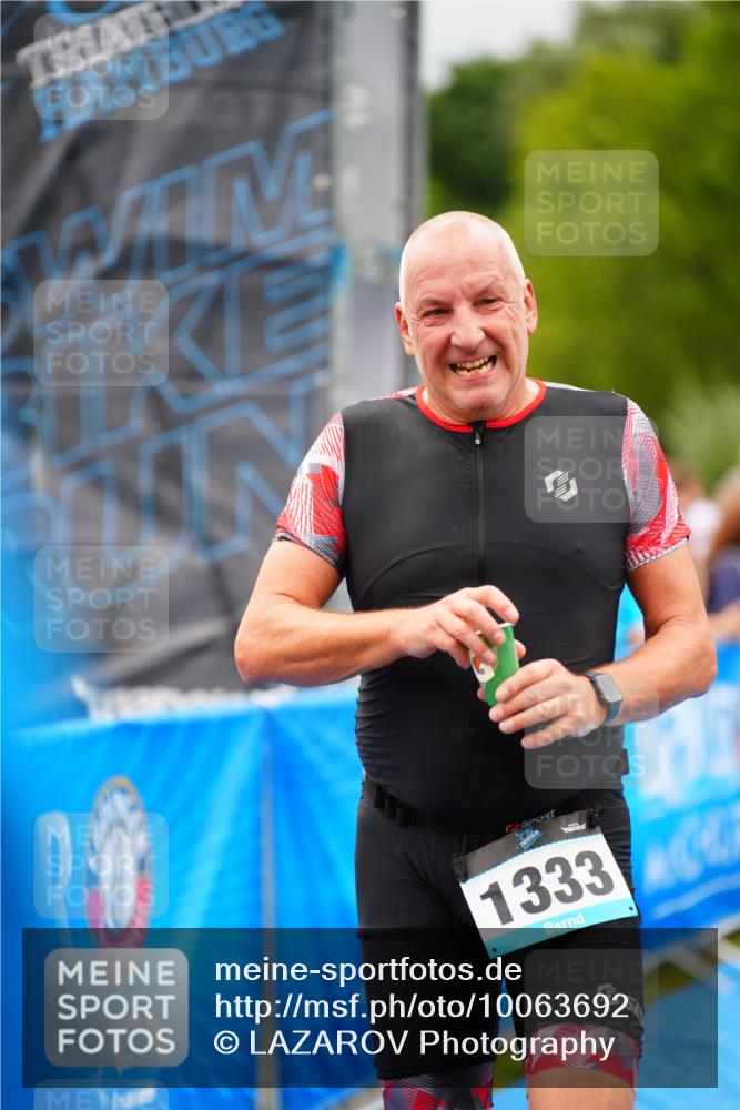30.08.2026 - Elbe Triathlon Hamburg LAZAROV Photography http://msf.ph/oto/10063692 30.08.2026 11:58:13 Ziel 901, 1181, 1333 meine-sportfotos.de