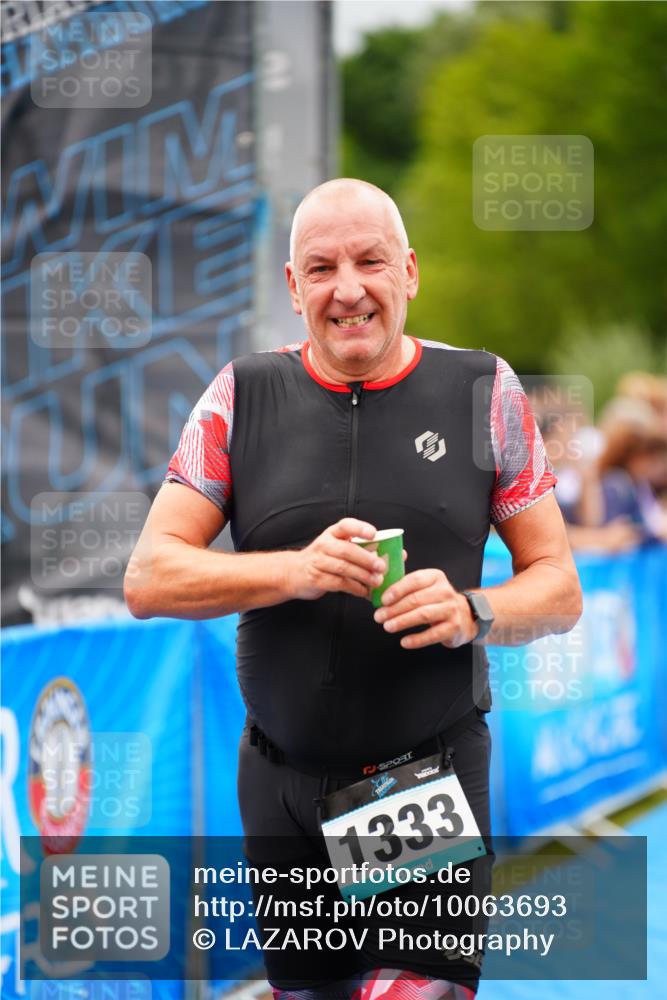 30.08.2026 - Elbe Triathlon Hamburg LAZAROV Photography http://msf.ph/oto/10063693 30.08.2026 11:58:13 Ziel 901, 1181, 1333 meine-sportfotos.de