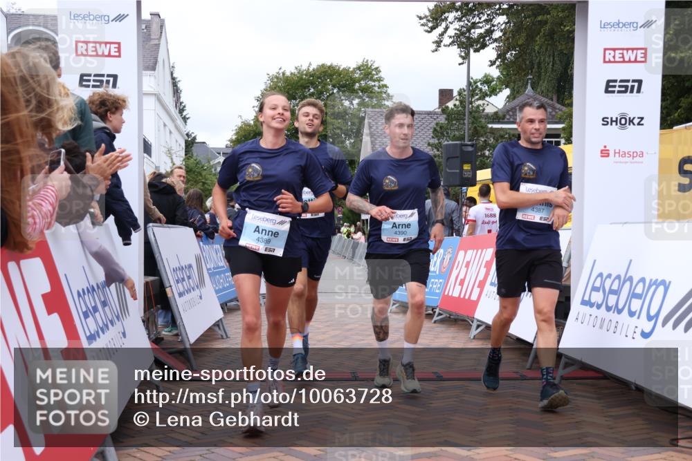 30.08.2026 - Blankeneser Heldenlauf Lena Gebhardt http://msf.ph/oto/10063728 30.08.2026 12:40:08 Ziel 4049, 4387, 4388, 4389, 4390 meine-sportfotos.de