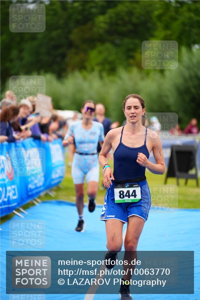 30.08.2026 - Elbe Triathlon Hamburg LAZAROV Photography http://msf.ph/oto/10063770 30.08.2026 11:58:46 Ziel 844, 1401, 1489, 1526, 1588 meine-sportfotos.de