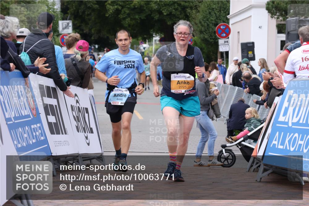 30.08.2026 - Blankeneser Heldenlauf Lena Gebhardt http://msf.ph/oto/10063771 30.08.2026 12:40:22 Ziel 2725, 4130, 4446 meine-sportfotos.de