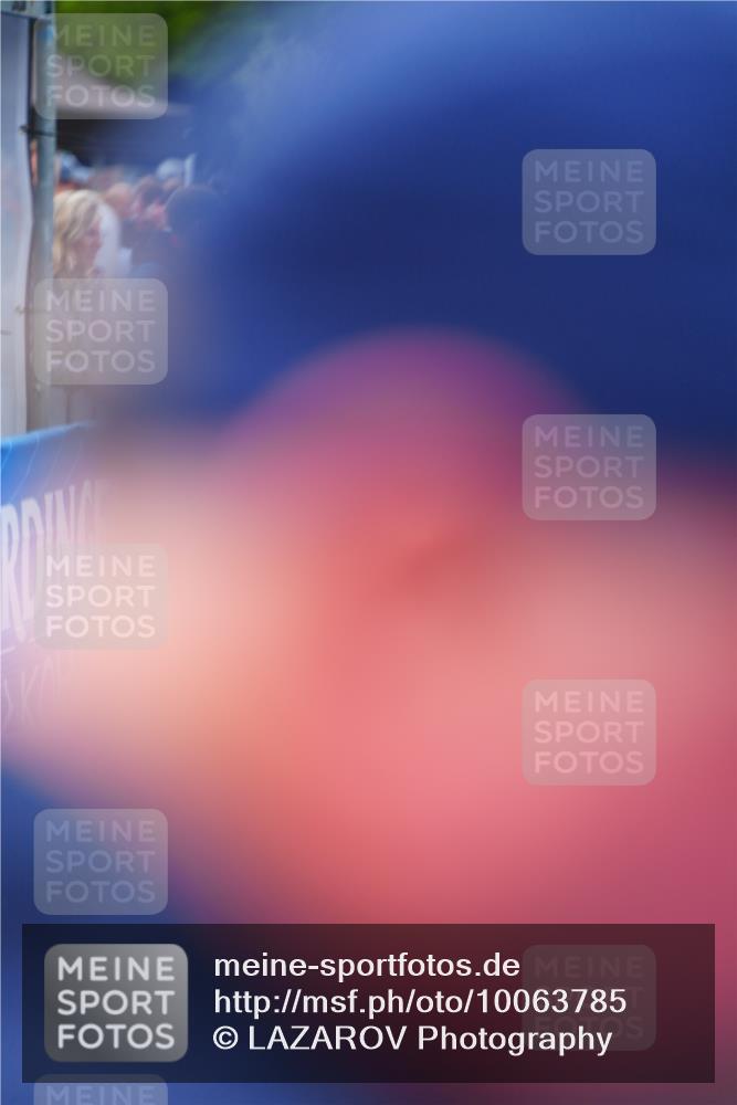 30.08.2026 - Elbe Triathlon Hamburg LAZAROV Photography http://msf.ph/oto/10063785 30.08.2026 11:58:52 Ziel 1401, 1489, 1526 meine-sportfotos.de