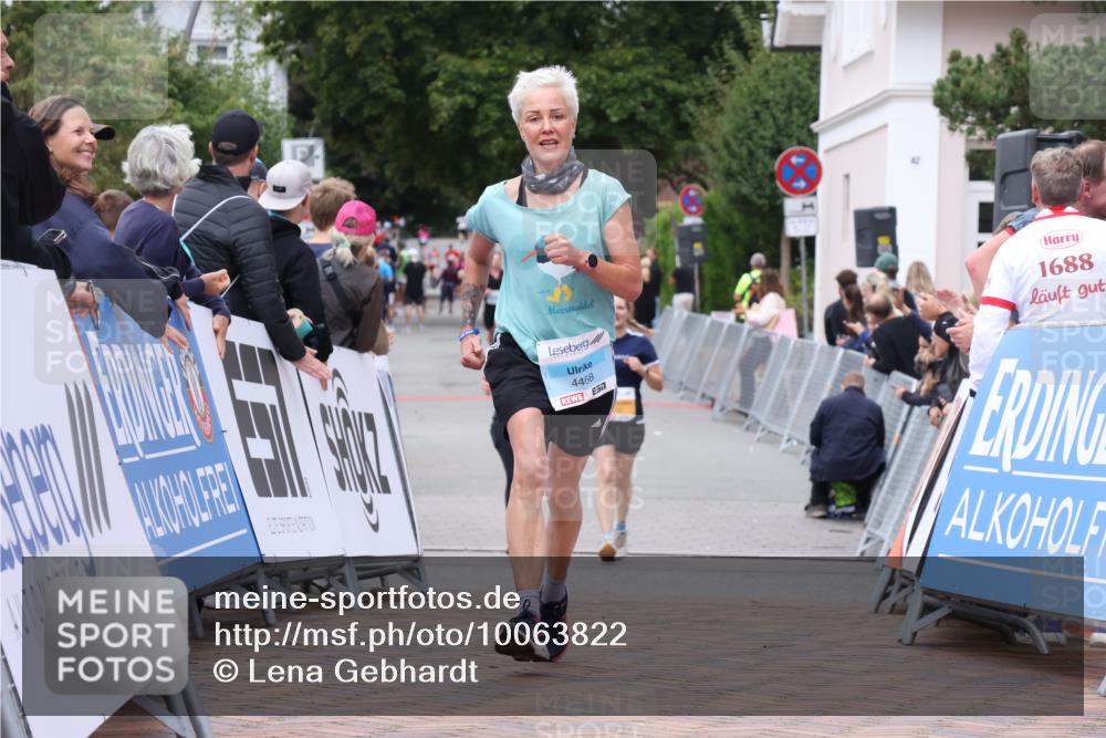 30.08.2026 - Blankeneser Heldenlauf Lena Gebhardt http://msf.ph/oto/10063822 30.08.2026 12:40:41 Ziel 4468 meine-sportfotos.de
