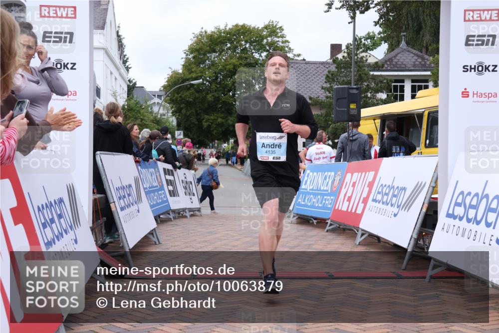 30.08.2026 - Blankeneser Heldenlauf Lena Gebhardt http://msf.ph/oto/10063879 30.08.2026 12:40:55 Ziel 2700, 2736, 4124, 4135 meine-sportfotos.de