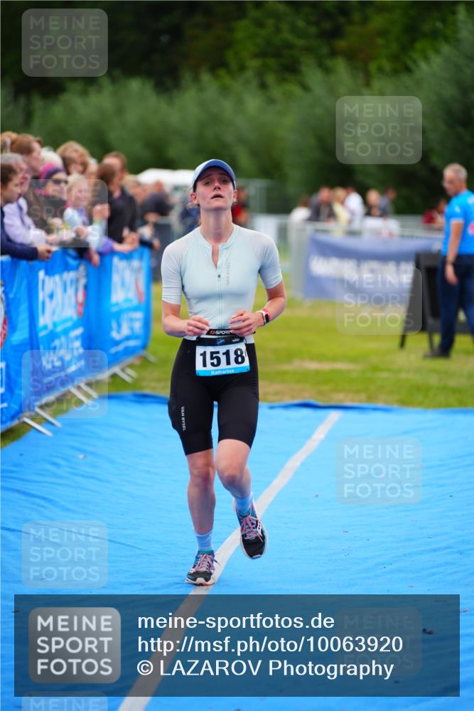 30.08.2026 - Elbe Triathlon Hamburg LAZAROV Photography http://msf.ph/oto/10063920 30.08.2026 12:00:23 Ziel 1362, 1518 meine-sportfotos.de