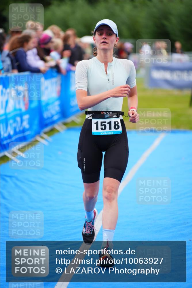 30.08.2026 - Elbe Triathlon Hamburg LAZAROV Photography http://msf.ph/oto/10063927 30.08.2026 12:00:24 Ziel 1362, 1518 meine-sportfotos.de