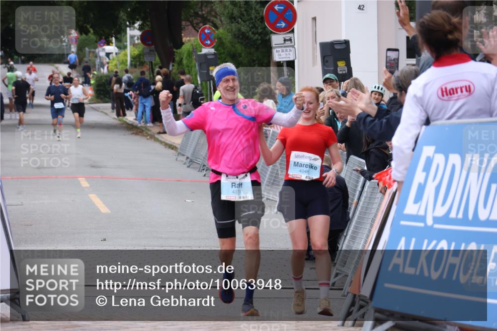 30.08.2026 - Blankeneser Heldenlauf Lena Gebhardt http://msf.ph/oto/10063948 30.08.2026 12:41:40 Ziel  meine-sportfotos.de