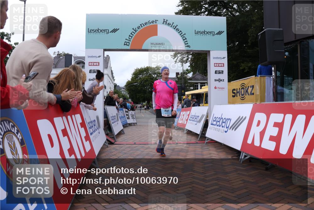 30.08.2026 - Blankeneser Heldenlauf Lena Gebhardt http://msf.ph/oto/10063970 30.08.2026 12:41:46 Ziel 4046, 4371 meine-sportfotos.de