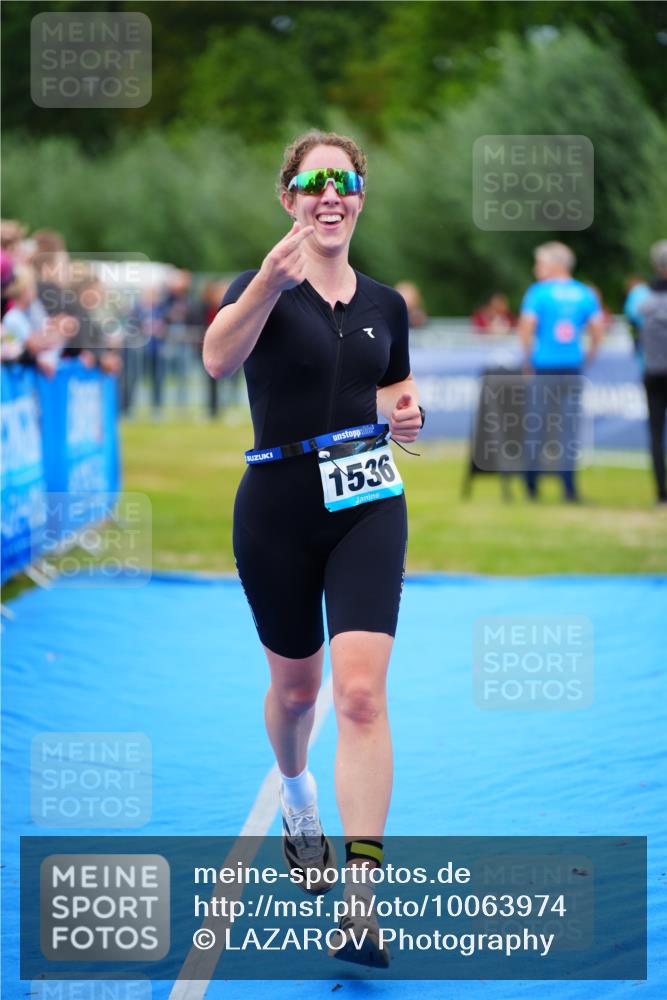 30.08.2026 - Elbe Triathlon Hamburg LAZAROV Photography http://msf.ph/oto/10063974 30.08.2026 12:01:02 Ziel 1481, 1536 meine-sportfotos.de