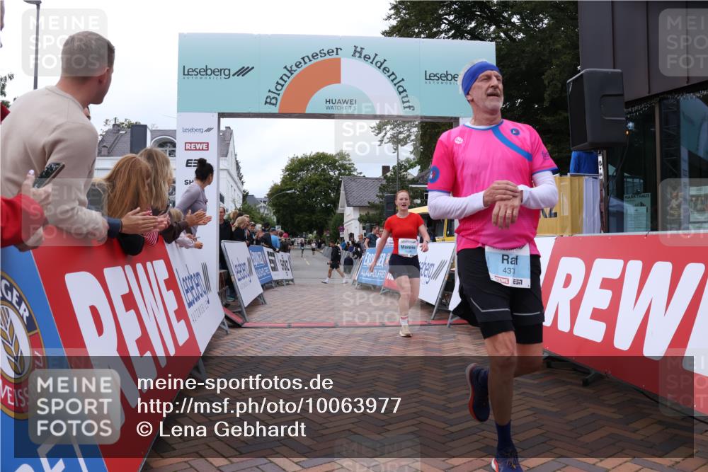 30.08.2026 - Blankeneser Heldenlauf Lena Gebhardt http://msf.ph/oto/10063977 30.08.2026 12:41:47 Ziel 4046, 4371 meine-sportfotos.de