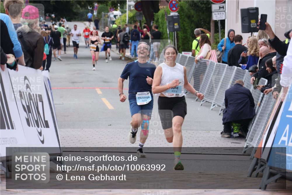 30.08.2026 - Blankeneser Heldenlauf Lena Gebhardt http://msf.ph/oto/10063992 30.08.2026 12:41:54 Ziel 4046, 4358 meine-sportfotos.de