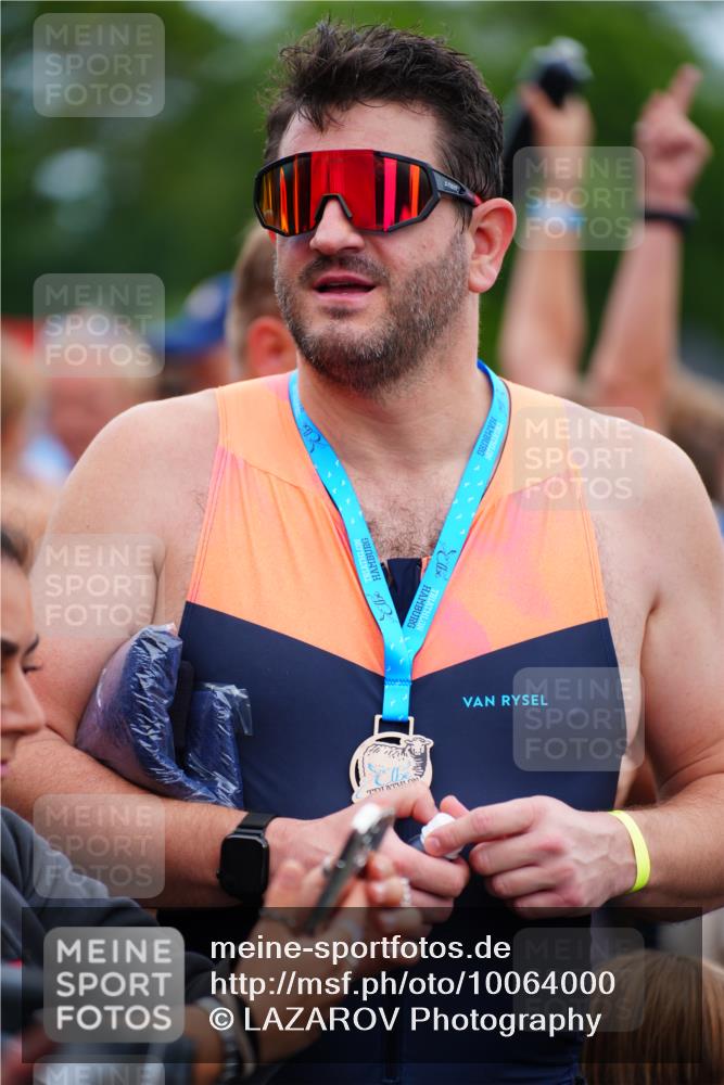 30.08.2026 - Elbe Triathlon Hamburg LAZAROV Photography http://msf.ph/oto/10064000 30.08.2026 12:01:18 Ziel 1450 meine-sportfotos.de