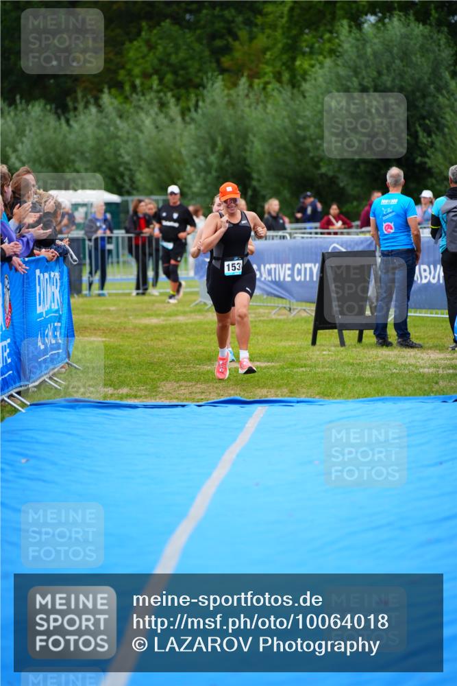 30.08.2026 - Elbe Triathlon Hamburg LAZAROV Photography http://msf.ph/oto/10064018 30.08.2026 12:01:33 Ziel 1405, 1531 meine-sportfotos.de