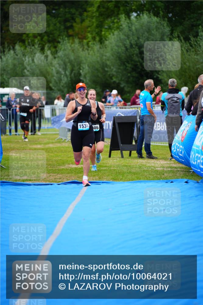 30.08.2026 - Elbe Triathlon Hamburg LAZAROV Photography http://msf.ph/oto/10064021 30.08.2026 12:01:34 Ziel 1405, 1531 meine-sportfotos.de