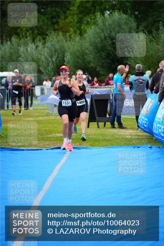 30.08.2026 - Elbe Triathlon Hamburg LAZAROV Photography http://msf.ph/oto/10064023 30.08.2026 12:01:34 Ziel 1405, 1531 meine-sportfotos.de