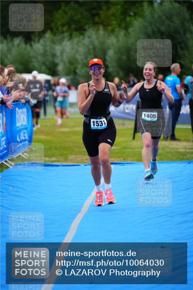 30.08.2026 - Elbe Triathlon Hamburg LAZAROV Photography http://msf.ph/oto/10064030 30.08.2026 12:01:36 Ziel 1405, 1531 meine-sportfotos.de