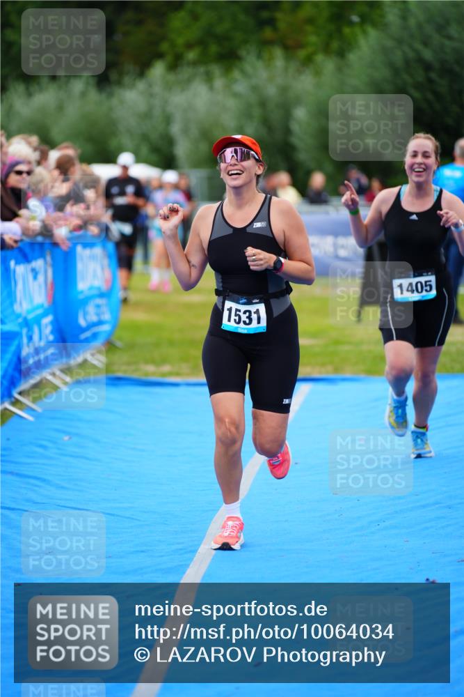 30.08.2026 - Elbe Triathlon Hamburg LAZAROV Photography http://msf.ph/oto/10064034 30.08.2026 12:01:36 Ziel 1405, 1531 meine-sportfotos.de