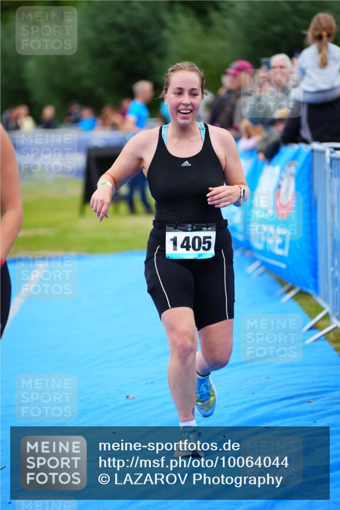 30.08.2026 - Elbe Triathlon Hamburg LAZAROV Photography http://msf.ph/oto/10064044 30.08.2026 12:01:38 Ziel 1301, 1394, 1405, 1479, 1480, 1531 meine-sportfotos.de