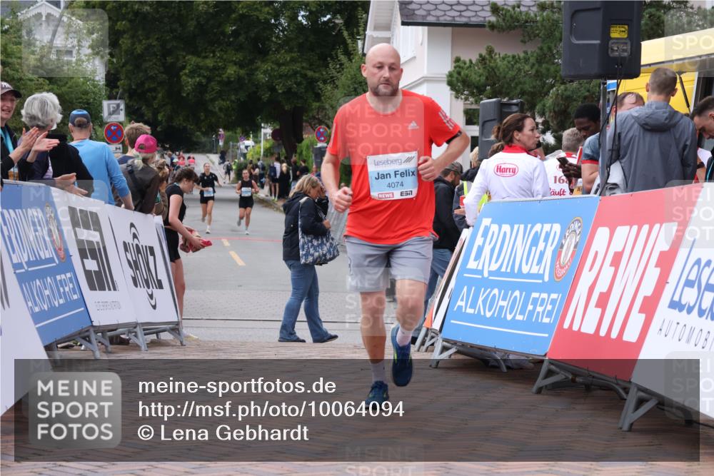 30.08.2026 - Blankeneser Heldenlauf Lena Gebhardt http://msf.ph/oto/10064094 30.08.2026 12:42:34 Ziel 4074, 4190 meine-sportfotos.de