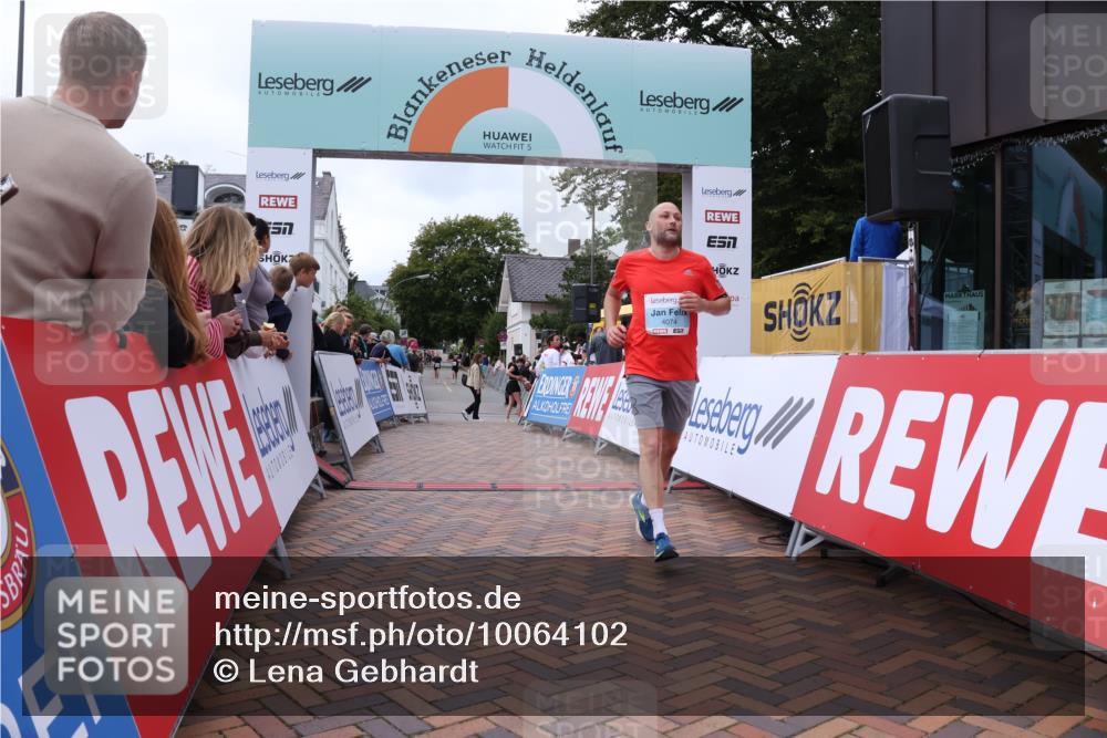 30.08.2026 - Blankeneser Heldenlauf Lena Gebhardt http://msf.ph/oto/10064102 30.08.2026 12:42:36 Ziel 4074 meine-sportfotos.de