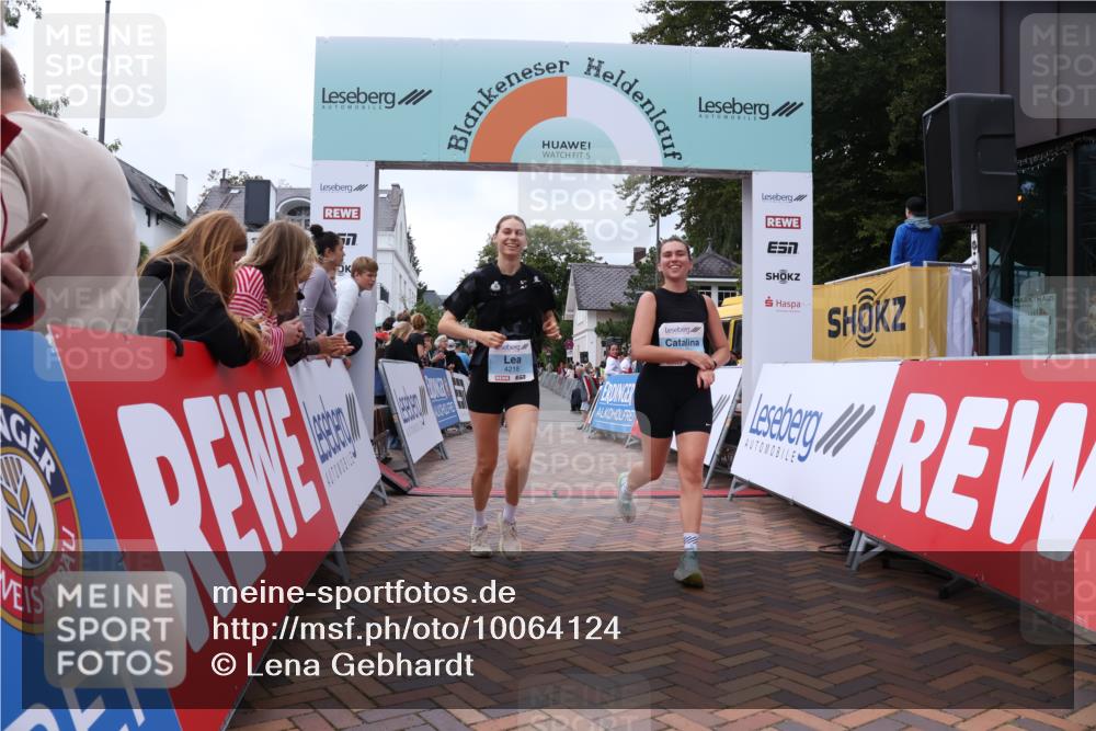 30.08.2026 - Blankeneser Heldenlauf Lena Gebhardt http://msf.ph/oto/10064124 30.08.2026 12:42:49 Ziel 4061, 4218 meine-sportfotos.de