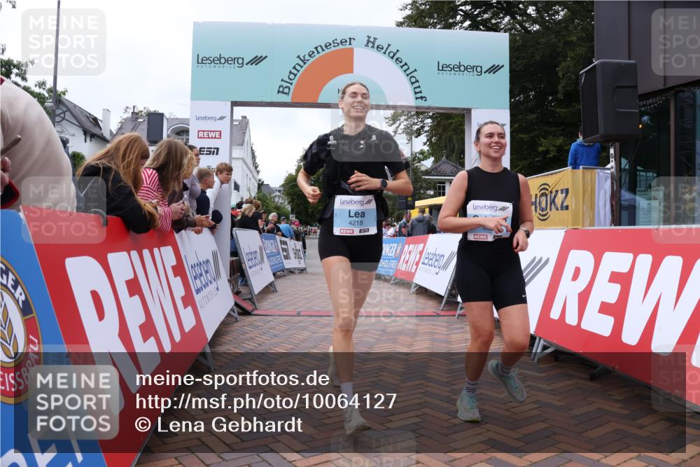 30.08.2026 - Blankeneser Heldenlauf Lena Gebhardt http://msf.ph/oto/10064127 30.08.2026 12:42:50 Ziel 4061, 4218 meine-sportfotos.de